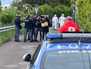 La polizia in via Ciro Menotti a Varese, teatro dell'omicidio nel maggio del 2024 La polizia in via Ciro Menotti a Varese, teatro dell'omicidio nel maggio del 2024