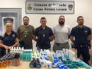 Rubano cosmetici per quasi 3000 euro, li ferma la polizia locale di Arcisate Rubano cosmetici per quasi 3000 euro, li ferma la polizia locale di Arcisate