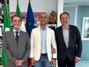 Il sindaco Marco Prestifilippo (al centro) con il presidente Fontana (a sinistra) e l'assessore Comazzi (a destra)