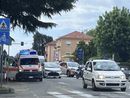FOTO. Scontro in viale Aguggiari: 61enne in scooter ferito