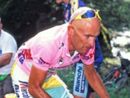 Marco Pantani in una foto da Facebook Marco Pantani in una foto da Facebook