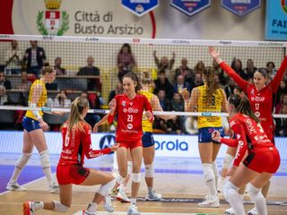 Uyba da spettacolo contro Conegliano (foto Galbiati) Uyba da spettacolo contro Conegliano (foto Galbiati)