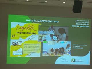 La premiazione dell'Istituto Comprensivo Statale C. Carminati di Lonate Pozzolo. La premiazione dell'Istituto Comprensivo Statale C. Carminati di Lonate Pozzolo.