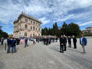 Alcuni momenti della celebrazione a Ville Ponti per il 174esimo anniversario della festa della Polizia di Stato Alcuni momenti della celebrazione a Ville Ponti per il 174esimo anniversario della festa della Polizia di Stato