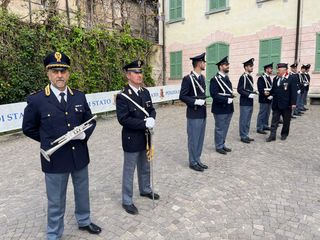 Alcuni momenti della celebrazione a Ville Ponti per il 174esimo anniversario della festa della Polizia di Stato Alcuni momenti della celebrazione a Ville Ponti per il 174esimo anniversario della festa della Polizia di Stato