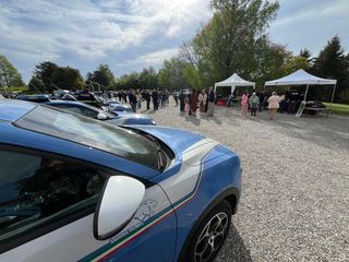 Alcuni momenti della celebrazione a Ville Ponti per il 174esimo anniversario della festa della Polizia di Stato Alcuni momenti della celebrazione a Ville Ponti per il 174esimo anniversario della festa della Polizia di Stato