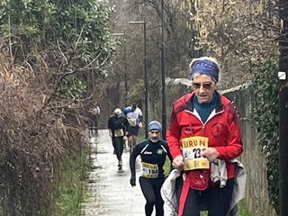 Tutti vincitori: i campioni e tutti i partecipanti che hanno dato il massimo tra fango e pioggia (si ringrazia Filippo D'Angelo per le foto dei gruppi) Tutti vincitori: i campioni e tutti i partecipanti che hanno dato il massimo tra fango e pioggia (si ringrazia Filippo D'Angelo per le foto dei gruppi)