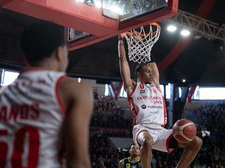 I volti vuoti e segnati di Tyus, Alviti e Librizzi dopo Varese-Cremona