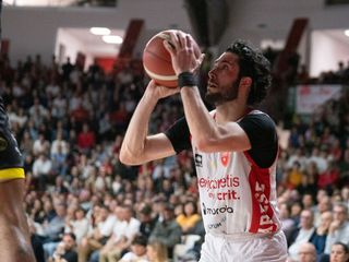 I volti vuoti e segnati di Tyus, Alviti e Librizzi dopo Varese-Cremona