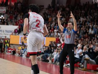 I volti vuoti e segnati di Tyus, Alviti e Librizzi dopo Varese-Cremona