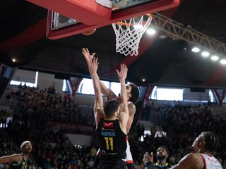 I volti vuoti e segnati di Tyus, Alviti e Librizzi dopo Varese-Cremona