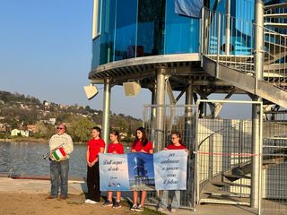 L'inaugurazione della nuova torretta del canottaggio sul lungolago di Gavirate