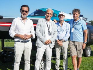 Grande spettacolo sul Lago Maggiore a Sesto Calende con il mondiale dei motoscafi elettrici Grande spettacolo sul Lago Maggiore a Sesto Calende con il mondiale dei motoscafi elettrici