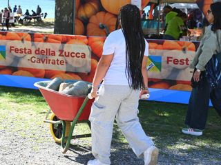 Alcune immagini della Festa della Zucca di Gavirate 2025 (foto di Angela Garro)