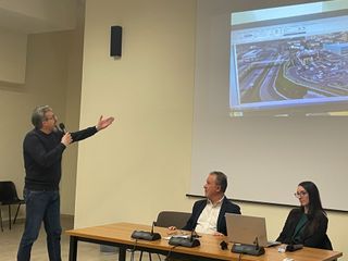 Alcune immagini dell'assemblea pubblica sul sovrappasso sulla Sp1 a Gavirate