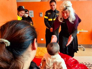 La visita delle Befana nei reparti di Varese, Cittiglio, Tradate e Busto Arsizio