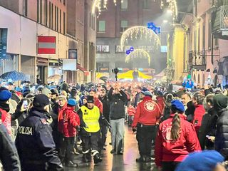 Le immagini del Falò di Sant'Antonio questa sera in piazza della Motta a Varese