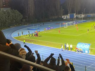Il pari della Solbia fa esplodere gli almeno trecento tifosi nerazzurri Il pari della Solbia fa esplodere gli almeno trecento tifosi nerazzurri