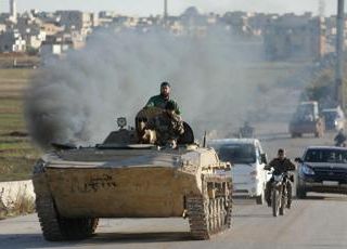 Siria, carichi di armi per Hezbollah e 'nemici' più vicini: gli scenari che preoccupano Israele