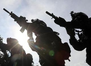 Sudcorea, media: esercito blocca il Parlamento