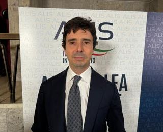 Logistica, Sampaolesi (Uniolegal): &quot;Mondo del lavoro in velocissima evoluzione&quot;