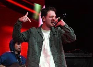 Anastasio cambia tutto, il nuovo singolo è 'Una cosa semplice'