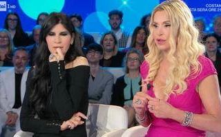 Valeria Marini e Pamela Prati sono rivali? Confronto (e retroscena sulla lite) a Domenica In
