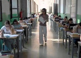 Maturità, oggi seconda prova: latino al classico e matematica allo scientifico