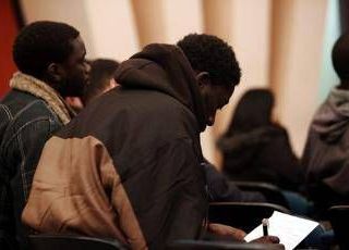 Assolavoro: "Lavoratori stranieri rappresentano il 32% occupati nella somministrazione"