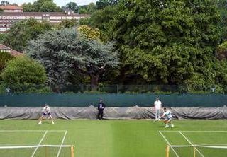 Sinner-Djokovic inizia un giorno prima: allenamento 'a vista' per Jannik e Nole a Wimbledon