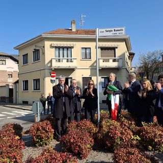 «Opinione vuol dire democrazia»: da questa mattina a Busto c’è largo Sergio Ramelli