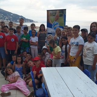 Estate di Pace: l'Aubam Odv accoglie 35 bambini ucraini ad Alassio