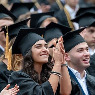 Liuc, lavoro in 2 mesi per i neolaureati: occupazione al top secondo AlmaLaurea Liuc, lavoro in 2 mesi per i neolaureati: occupazione al top secondo AlmaLaurea