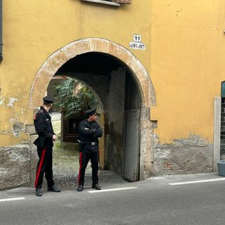 Omicidio di Induno: la difesa di Corona ha chiesto i domiciliari. Arrestati anche suo figlio e il padre della vittima
