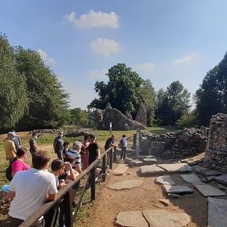 Venerdì alla scoperta delle chiese del sito archeologico di Castelseprio