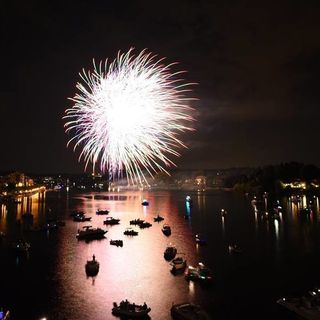 Grande attesa per la serata dei fuochi d’artificio a Sesto Calende