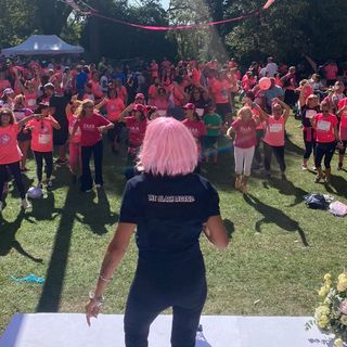 Una delle manifestazioni organizzate da Sarà Pink - Foto dalla pagine Fb dell'associazione