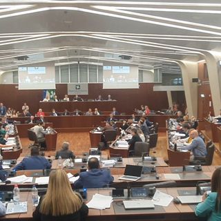 Approvato a maggioranza l’assestamento al bilancio regionale: più risorse alla sanità e accordo bi-partisan su Aler e disabilità Approvato a maggioranza l’assestamento al bilancio regionale: più risorse alla sanità e accordo bi-partisan su Aler e disabilità