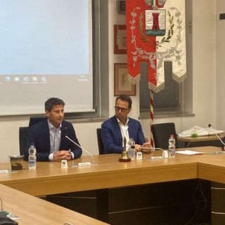 E-commerce, Olimpiadi e Giubileo: da Busto alla Valle e a Gallarate il commercio cerca vie per il rilancio