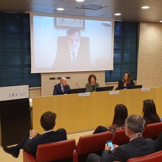 Rischi, costi e leve da manovrare per le imprese: «Come gli investimenti, ma non una tantum»