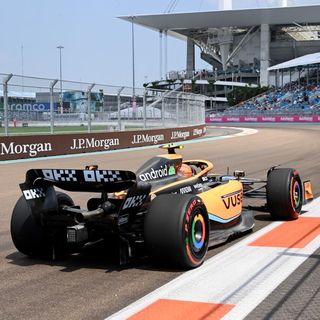 foto ufficiale profilo McLaren