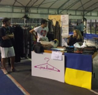 Aperitivo per l'Ucraina, prosegue la “gara” di solidarietà a Gavirate Aperitivo per l'Ucraina, prosegue la “gara” di solidarietà a Gavirate