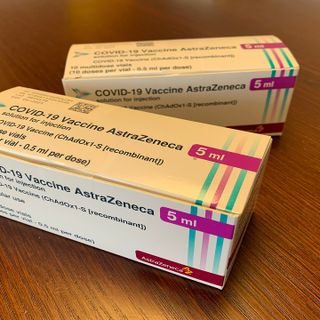 AstraZeneca, in Lombardia nessuna paura: «Tante domande, pochissime rinunce»