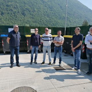 Inaugurata a Laveno Mombello la mini isola ecologica riservata ai non residenti