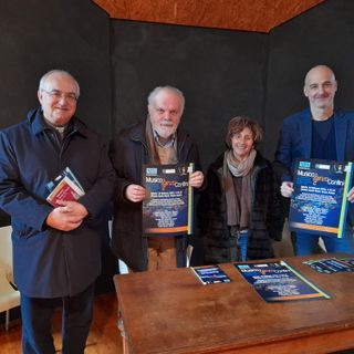 Da sinistra, monsignor Severino Pagani, Maurizio Ampollini, Ornella Gobbi e Cesare Bonfiglio