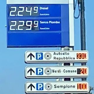 I prezzi dei carburanti questa mattina in alcuni distributori di Varese