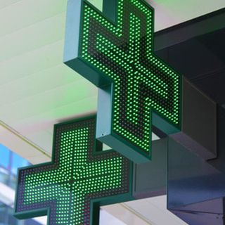 Castellanza, vaccini alla farmacia San Giulio