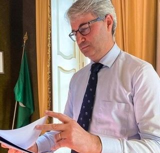 Il messaggio di Galimberti a Bianchi: «Che sia una campagna di contenuti e non di slogan. In bocca al lupo»