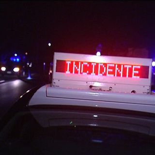 Incidente in Autolaghi: tre feriti e automobilisti in coda in direzione Milano