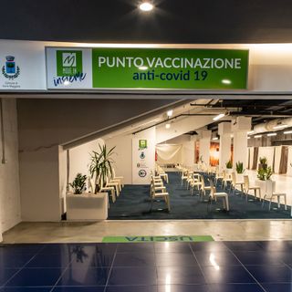 Il Centro vaccinale al Move In riprende a pieno ritmo Il Centro vaccinale al Move In riprende a pieno ritmo
